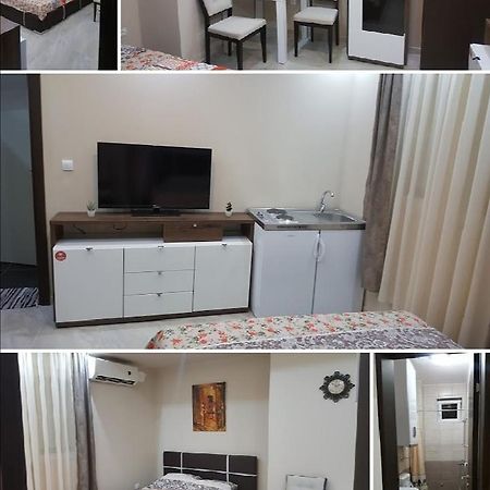 Studio Apartman - Centar Tivat Bagian luar foto
